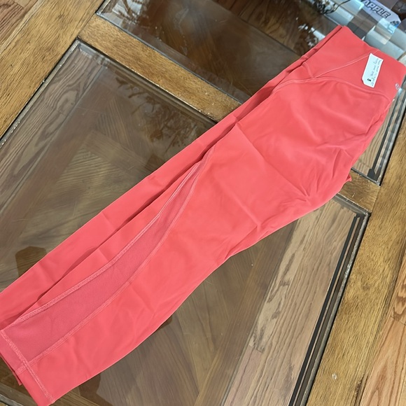 Lululemon Train Times Pant - Picture 3 of 4